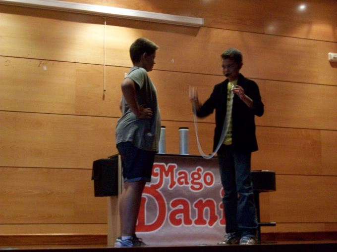 Un momento da actuacin do Mago Dani.